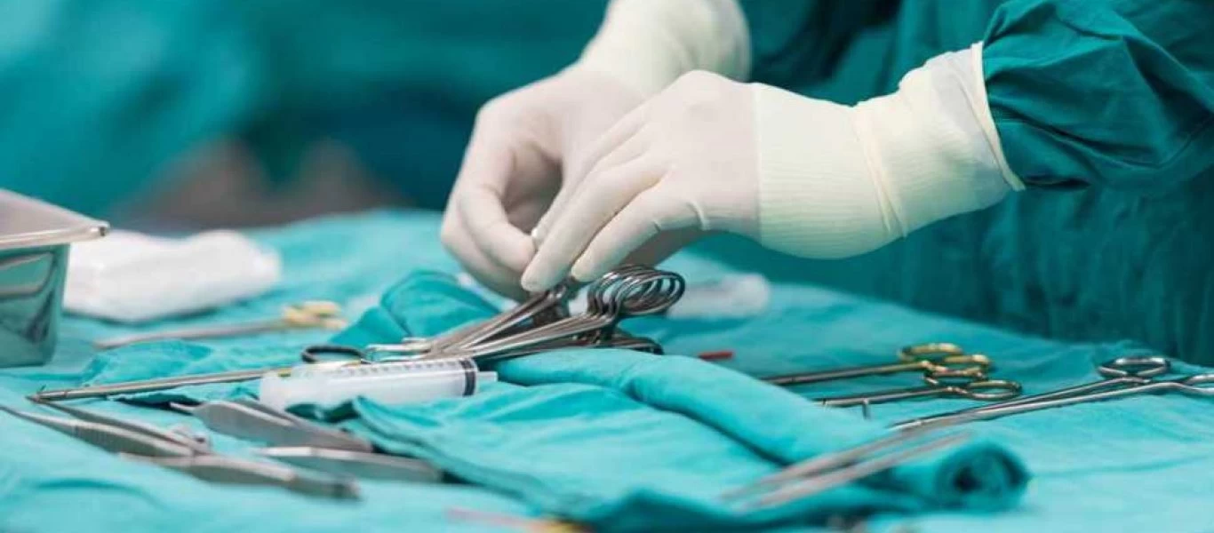 Θεσσαλονίκη: Ο γιατρός που χειρούργησε την κόρη του ιερέα κατηγορείται και για τον θάνατο ενός 24χρονου